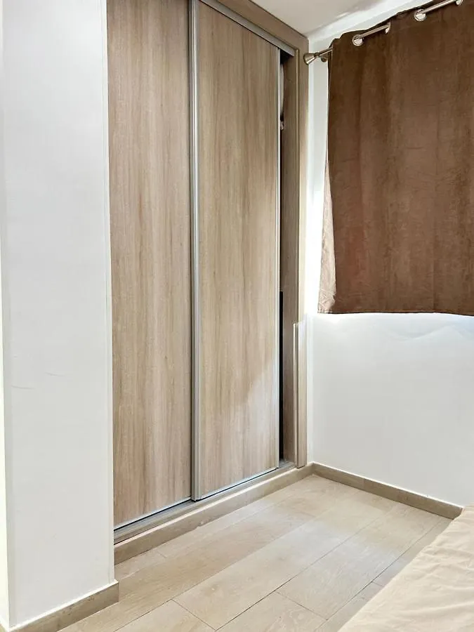 Lägenhet Luxpro Suite - Torremolinos City